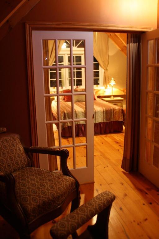 Gite Le Roupillon B&B Mont-Tremblant Room photo